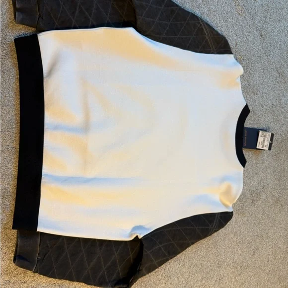 Authentic Louis Vuitton Rainbow Mountain Sweater - Picture 4 of 4